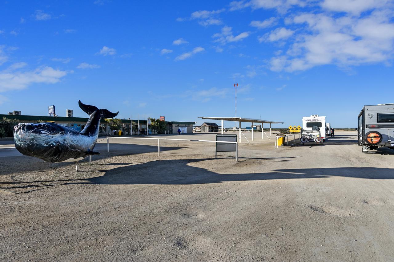 ホテル Nullarbor Roadhouse エクステリア 写真