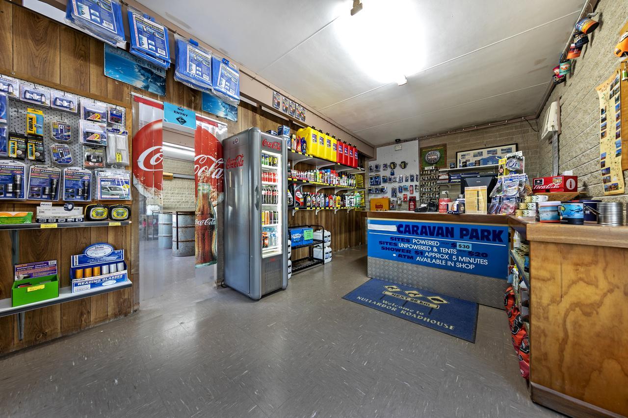 ホテル Nullarbor Roadhouse エクステリア 写真